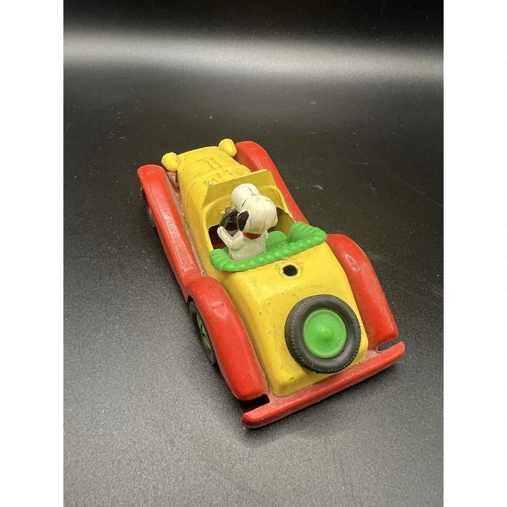 Aviva Snoopy And Woodstock Die Cast Car Vintage 1965 Read